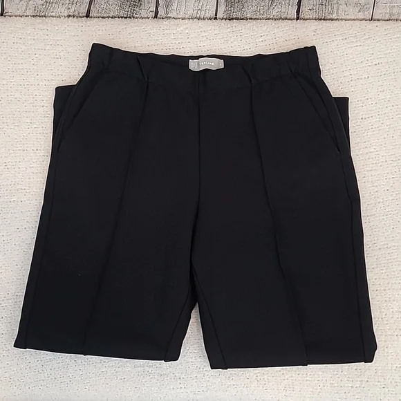 Everlane High Rise Pintuck Tapered Leg The Dream Pant in Black - NWT